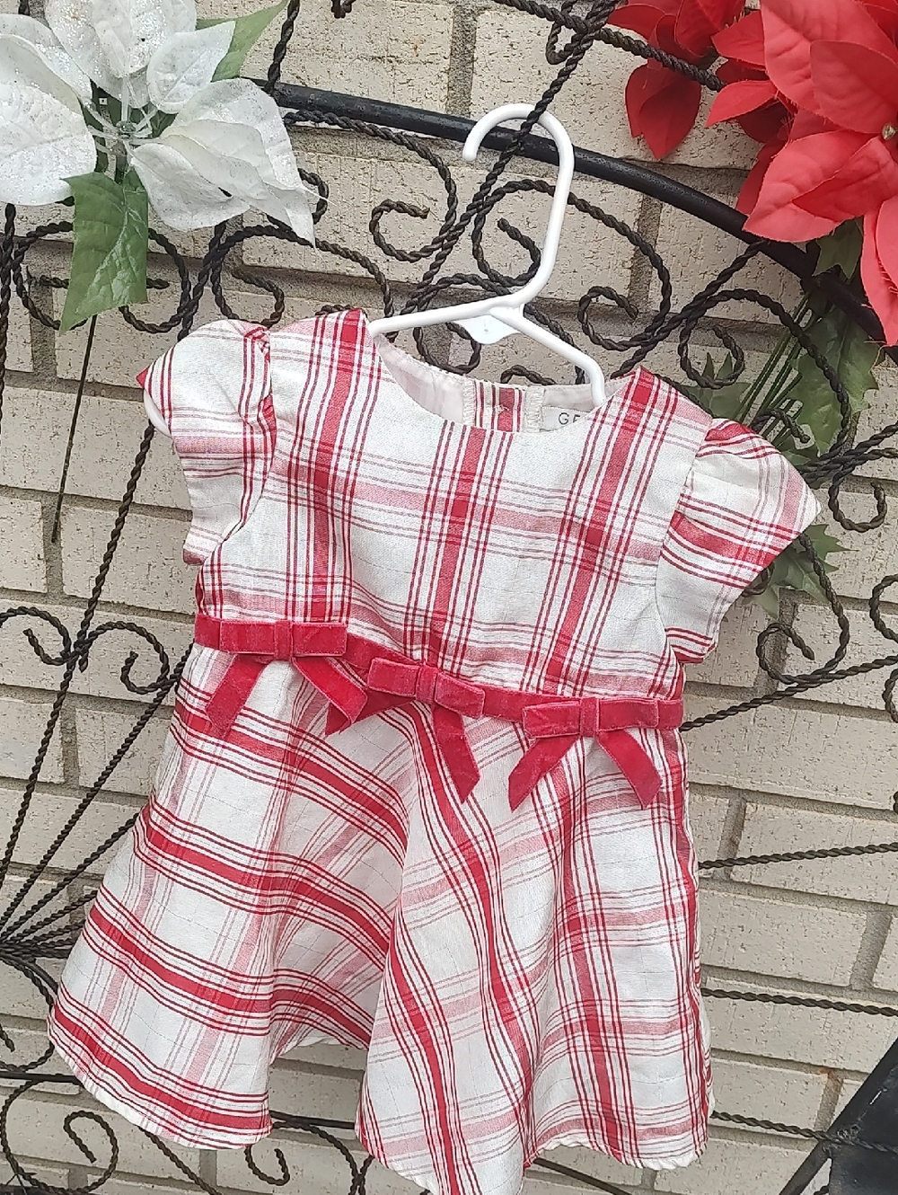 Red/White dress